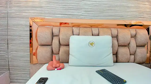 Snapshot of maryy_campbell_ chatting on 23, 9, 2025 maryy campbell online show from 23, 9, 2025