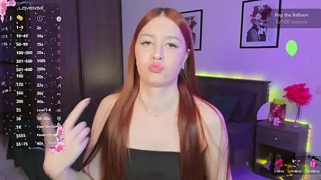 EleanorePeach online show from 28, 2, 2025