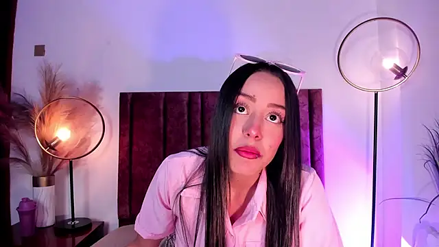 NoraDasilva online show from 13, 3, 2025