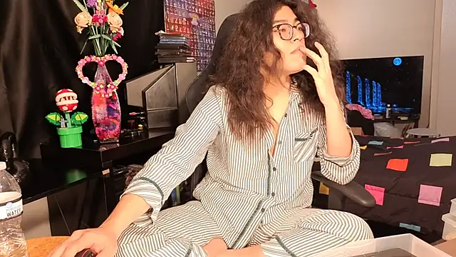 ShinyCherub online show from 14, 2, 2025