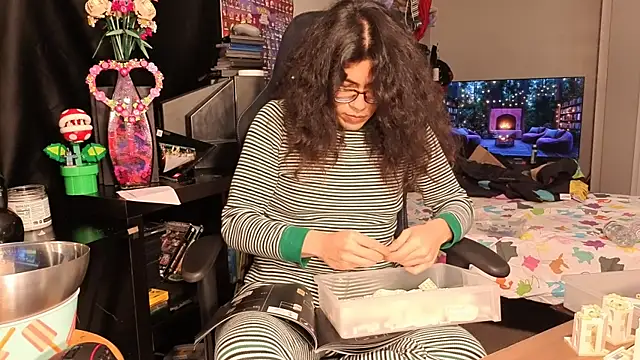 ShinyCherub online show from 16, 2, 2025