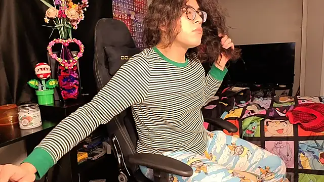 ShinyCherub online show from 24, 2, 2025