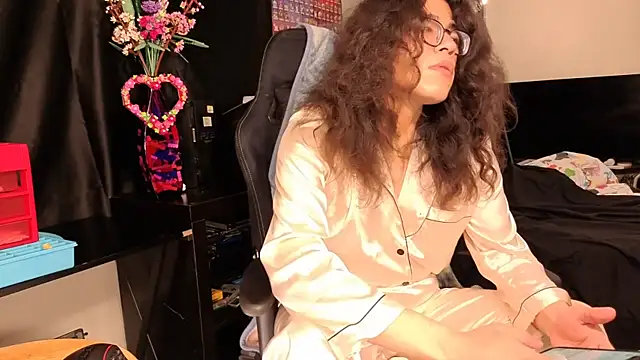 ShinyCherub online show from 13, 3, 2025