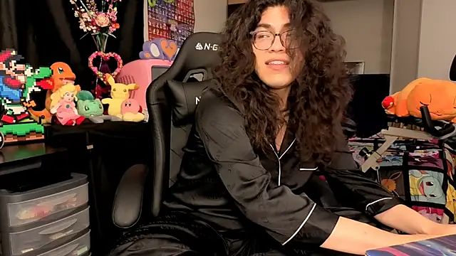 ShinyCherub online show from 23, 9, 2025