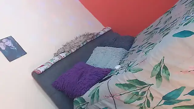 Snapshot of Babylolatop chatting on 7, 2, 2025 Babylolatop online show from 7, 2, 2025