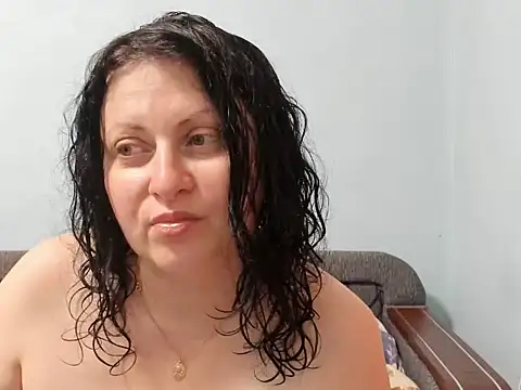 Snapshot of Lillian2 chatting on 27, 12, 2024 Lillian2 online show from 27, 12, 2024