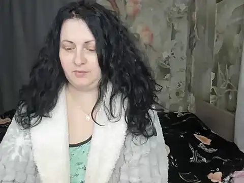 Lillian2 online show from 12, 3, 2026