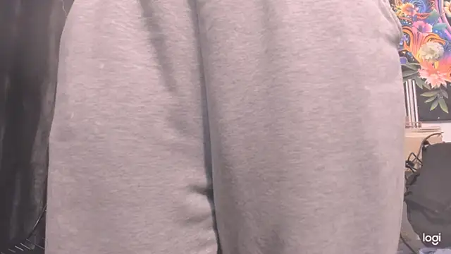 Snapshot of MYFAVOURITESTRAGER chatting on 20, 2, 2025 MYFAVOURITESTRAGER online show from 20, 2, 2025