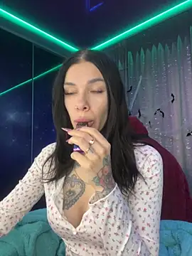 Queen of pain online show from 27, 10, 2025