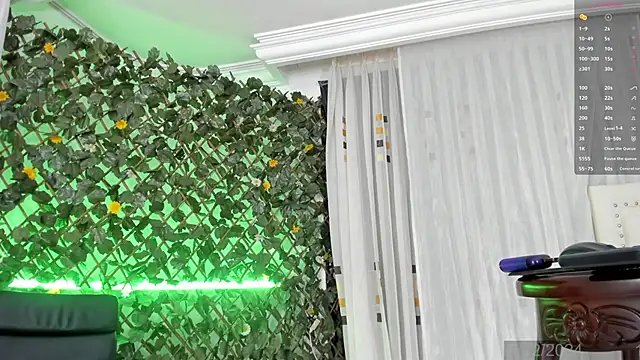 BunnyHotsx online show from 21, 12, 2024