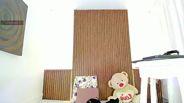 BunnyHotsx online show from 21, 9, 2025