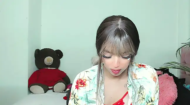 Tanedra collings online show from 3, 12, 2024