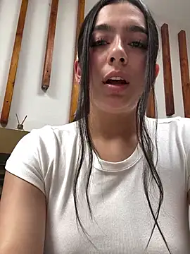 Nicollemays online show from 12, 2, 2025