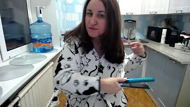 Snapshot of DonnaMagdalena chatting on 5, 3, 2025 DonnaMagdalena online show from 5, 3, 2025