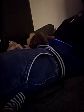 Snapshot of Z3US_UP_1 chatting on 15, 9, 2025 Z3US UP 1 online show from 15, 9, 2025