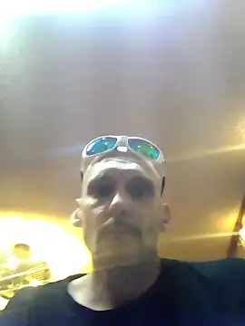 Snapshot of ClydeCan409 chatting on 27, 3, 2026 ClydeCan409 online show from 27, 3, 2026