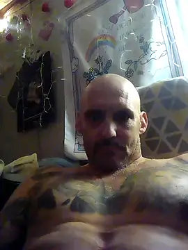 Snapshot of ClydeCan409 chatting on 22, 4, 2026 ClydeCan409 online show from 22, 4, 2026