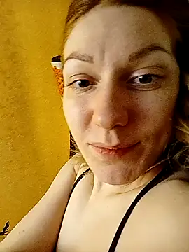 Snapshot of _Sweet_Love_ chatting on 6, 2, 2025 Sweet Love online show from 6, 2, 2025