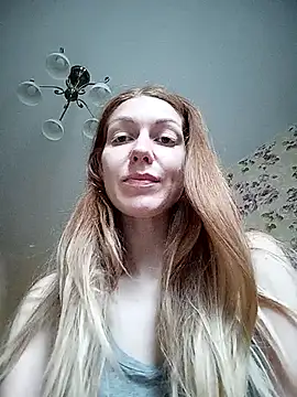 Snapshot of _Sweet_Love_ chatting on 19, 9, 2025 Sweet Love online show from 19, 9, 2025