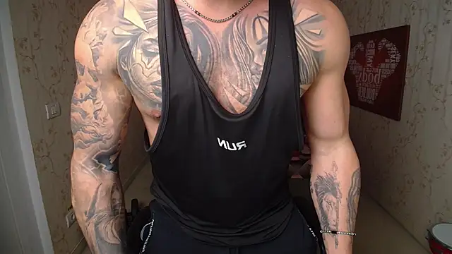 Snapshot of DuncanStone chatting on 27, 12, 2024 DuncanStone online show from 27, 12, 2024