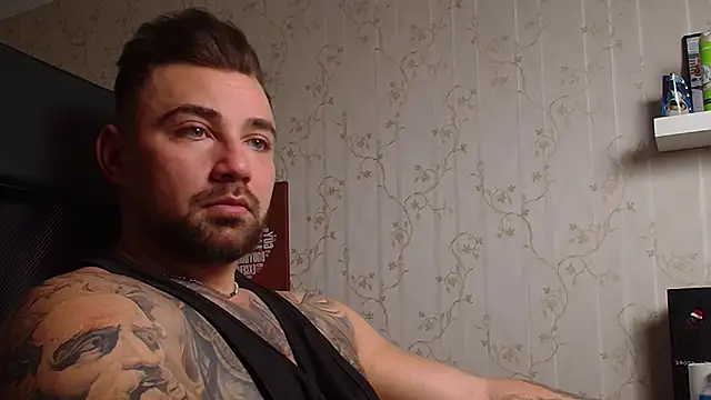 Snapshot of DuncanStone chatting on 29, 12, 2024 DuncanStone online show from 29, 12, 2024