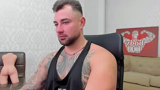 Snapshot of DuncanStone chatting on 16, 1, 2025 DuncanStone online show from 16, 1, 2025