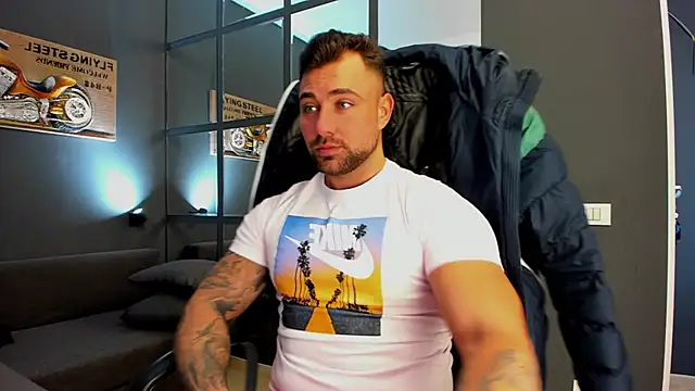 Snapshot of DuncanStone chatting on 11, 2, 2025 DuncanStone online show from 11, 2, 2025