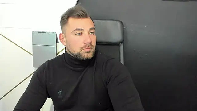 Snapshot of DuncanStone chatting on 19, 2, 2025 DuncanStone online show from 19, 2, 2025