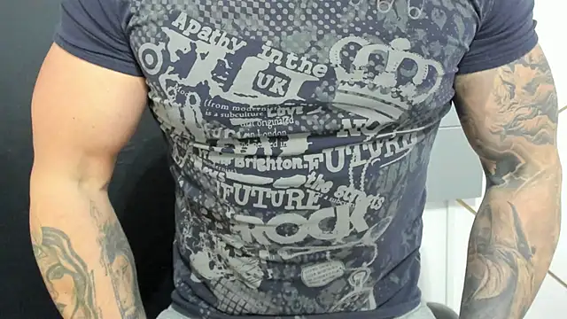 Snapshot of DuncanStone chatting on 19, 3, 2025 DuncanStone online show from 19, 3, 2025