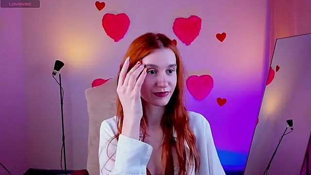 Sally Biscuit online show from 13, 2, 2025