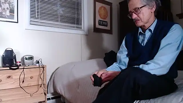 Snapshot of hottottrot691 chatting on 3, 3, 2025 hottottrot691 online show from 3, 3, 2025