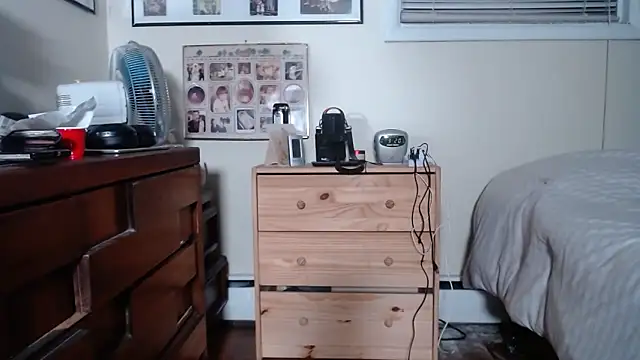 Snapshot of hottottrot691 chatting on 5, 3, 2025 hottottrot691 online show from 5, 3, 2025