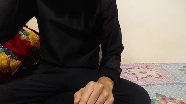 Snapshot of Alexdelarge323 chatting on 4, 2, 2025 Alexdelarge323 online show from 4, 2, 2025