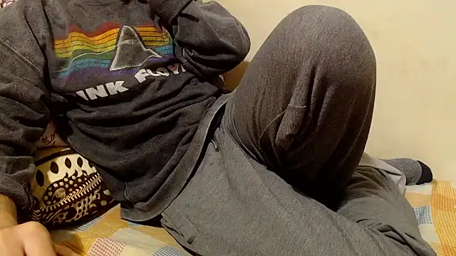 Snapshot of Alexdelarge323 chatting on 26, 11, 2025 Alexdelarge323 online show from 26, 11, 2025