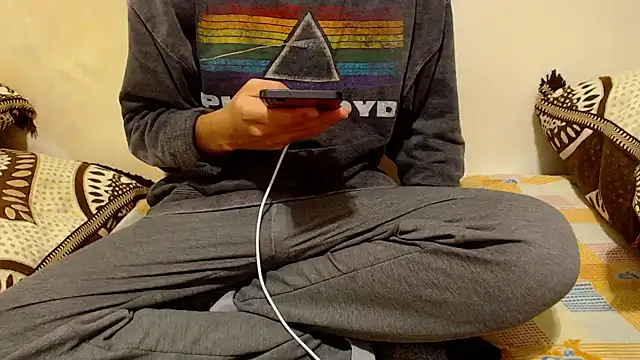 Snapshot of Alexdelarge323 chatting on 28, 11, 2025 Alexdelarge323 online show from 28, 11, 2025