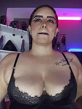 Snapshot of MariaGaitan chatting on 7, 5, 2026 MariaGaitan online show from 7, 5, 2026