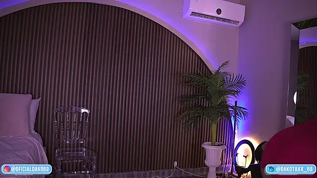 Dakota Lee online show from 24, 10, 2025