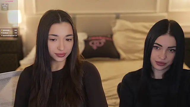 Snapshot of Jasmine_Flow chatting on 2, 12, 2025 Jasmine Flow online show from 2, 12, 2025