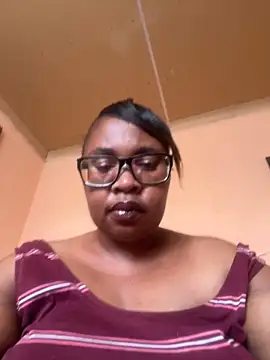 ZOQULUx online show from 2, 12, 2024