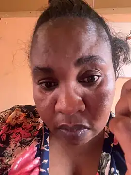 ZOQULUx online show from 6, 12, 2024