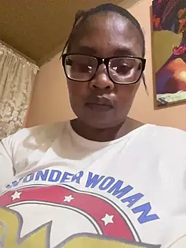 ZOQULUx online show from 19, 12, 2024