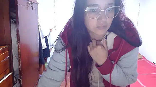 clarisse69 online show from 24, 3, 2026