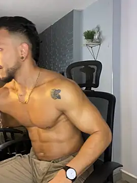 ARON TAYLER01 online show from 15, 1, 2025