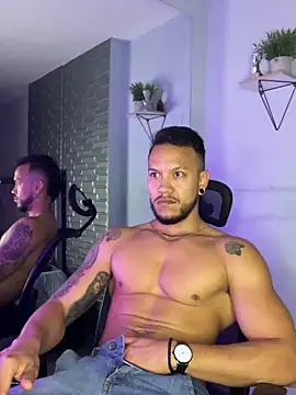 ARON TAYLER01 online show from 19, 9, 2025