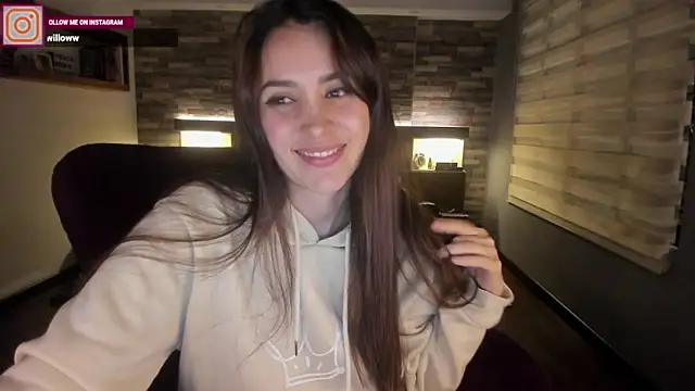 alicewilloww online show from 5, 3, 2025