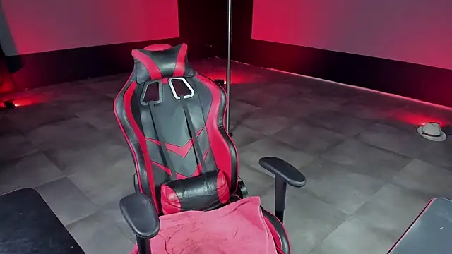 dirty-boss online show from 14, 2, 2025