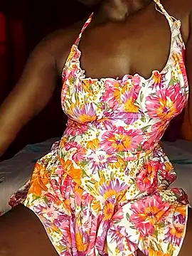 NicRaisaa online show from 24, 9, 2025