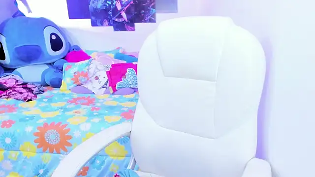 esmeralda112 online show from 19, 2, 2025