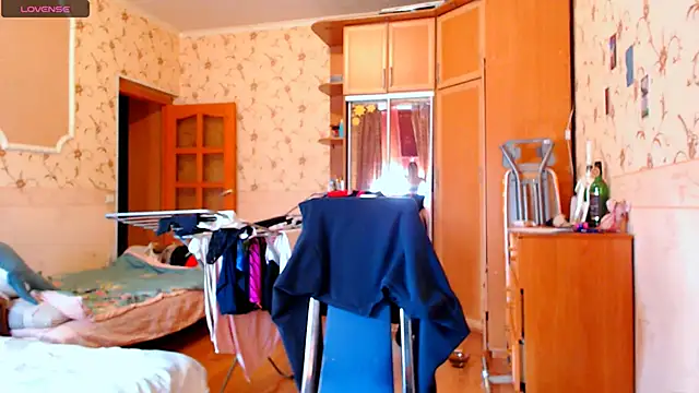 MarySweetness online show from 12, 4, 2026