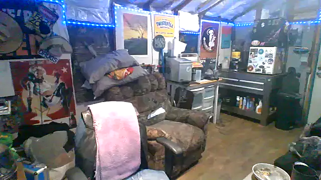 CloudDadddyyy420 online show from 11, 10, 2025